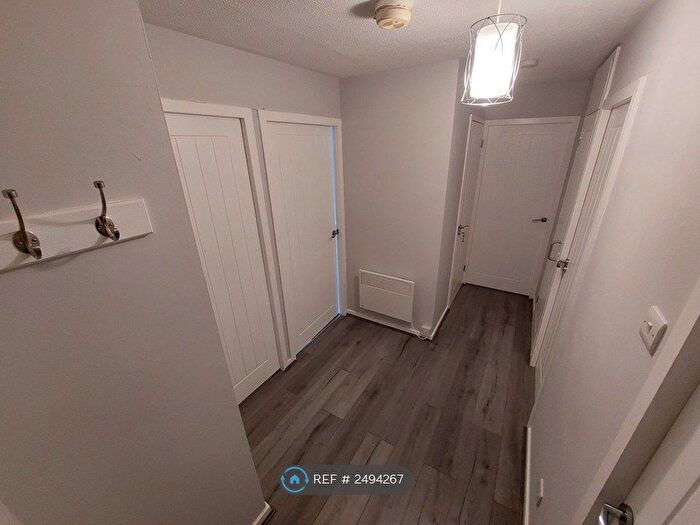 2 Bedroom Flat To Rent In Black Prince Avenue, Market Deeping, Peterborough, PE6