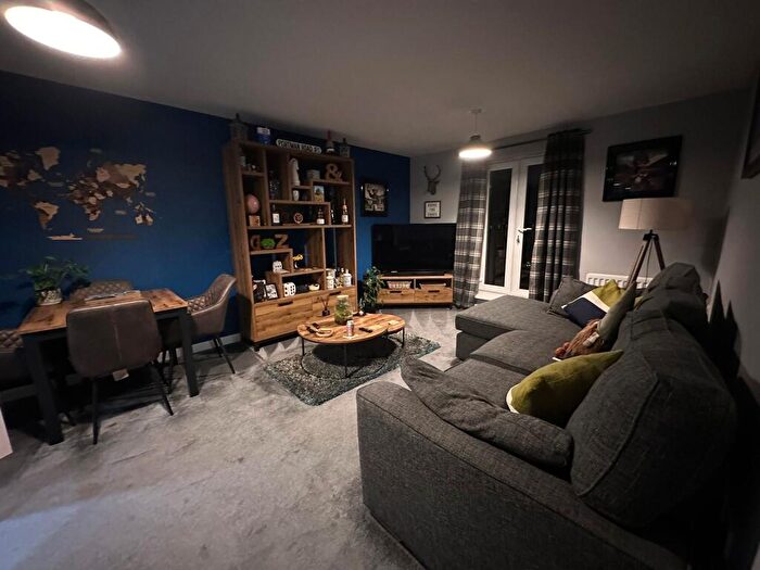 2 Bedroom Flat For Sale In Phoenix Way, Stowmarket, IP14