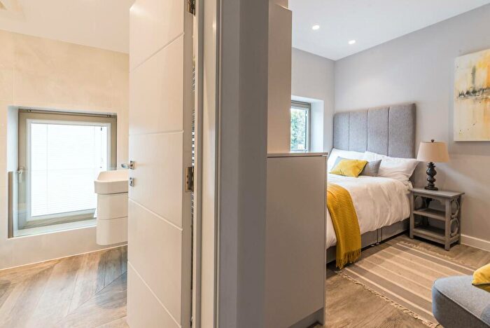 Studio To Rent In Calthorpe Street, Banbury, OX16