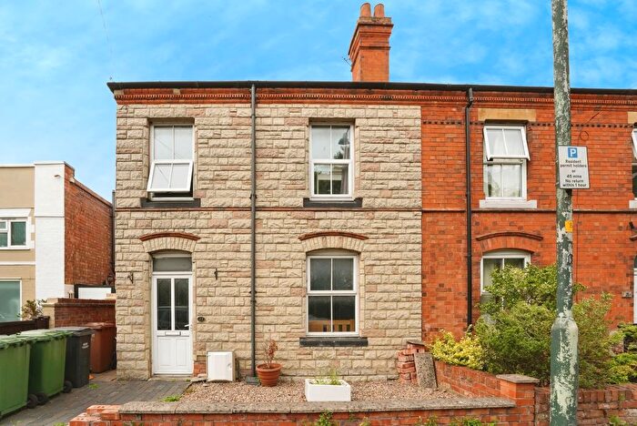 3 Bedroom End Terrace House For Sale In Worcester Road, Evesham, Worcestershire, WR11