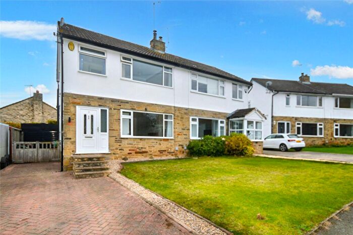 3 Bedroom Semi Detached House For Sale In St. Lukes Close, Clifford, Wetherby, West Yorkshire, LS23