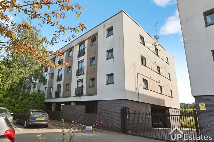 2 Bedroom Flat To Rent In Paladine Way, Coventry, CV3