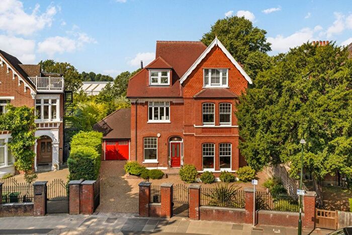 5 Bedroom Property To Rent In Strawberry Hill Road, Twickenham, TW1