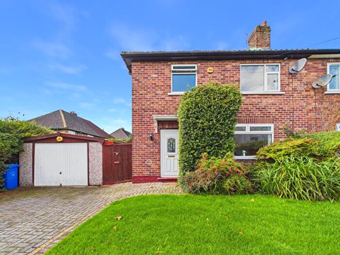 3 Bedroom Semi-detached House For Sale In Crowhill Road, Ashton-Under-Lyne, Greater Manchester, OL7