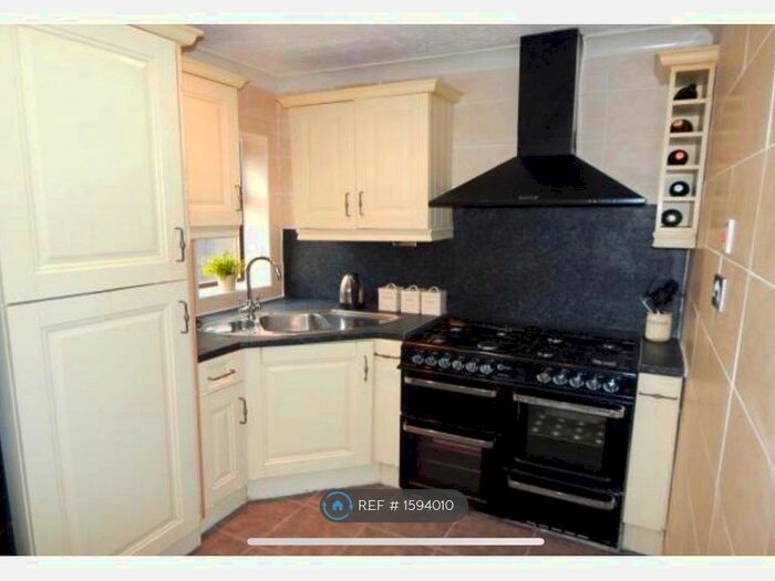 2 Bedroom Terraced House To Rent In Barnsdale Crescent, Birmingham, B31