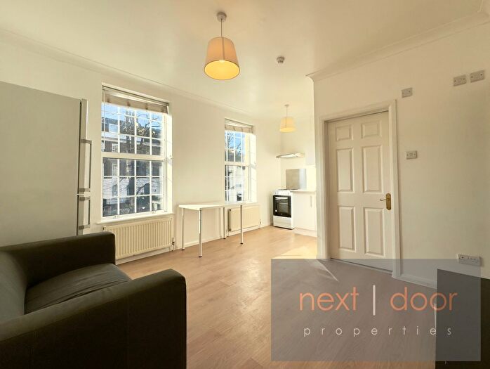 Studio To Rent In Camberwell New Road, Oval-Camberwell, SE5
