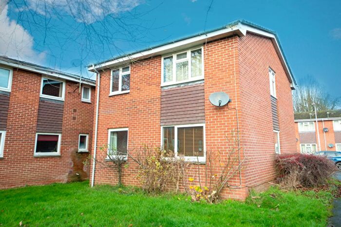1 Bedroom Maisonette For Sale In Parsons Close, Newbury, RG14