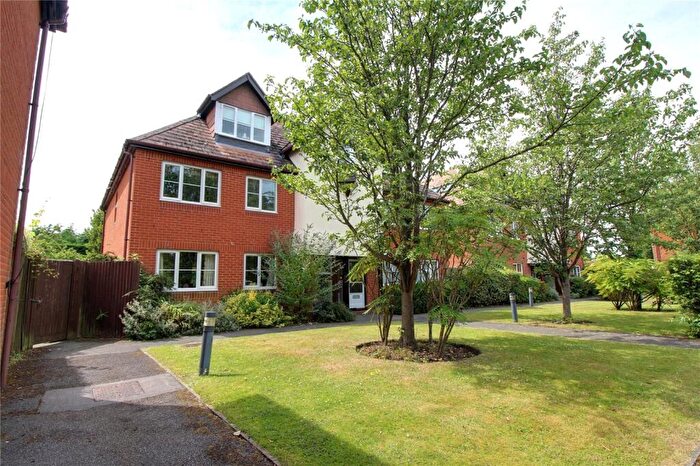 2 Bedroom Apartment To Rent In Mansell Court, Shinfield Road, Reading, Berkshire, RG2