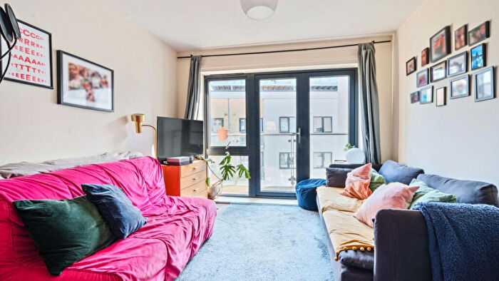 1 Bedroom Flat For Sale In Papermill Place, Walthamstow, E17