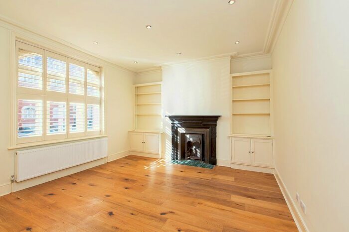 1 Bedroom Flat To Rent In Southwold Mansions, Widley Road, W9
