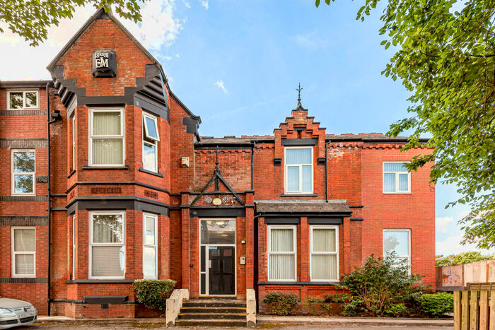 1 Bedroom Flat To Rent In Surrey Lodge, - Birch Lane, Manchester, M13