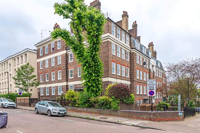 1 Bedroom Apartment For Sale In Leyden Mansions, Warltersville Road, Islington, London, N19