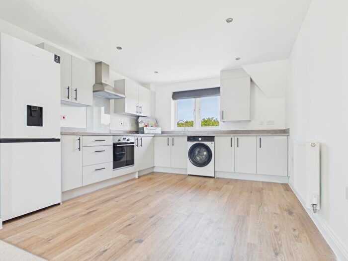 1 Bedroom Apartment To Rent In Flat Western Gate Brook Close, Swindon, SN3