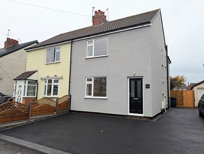 3 Bedroom End Terrace House To Rent In Potters Green Road, CV2