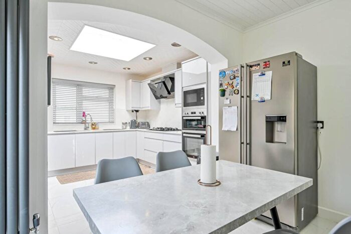 5 Bedroom Bungalow For Sale In Pool Road, West Molesey, KT8