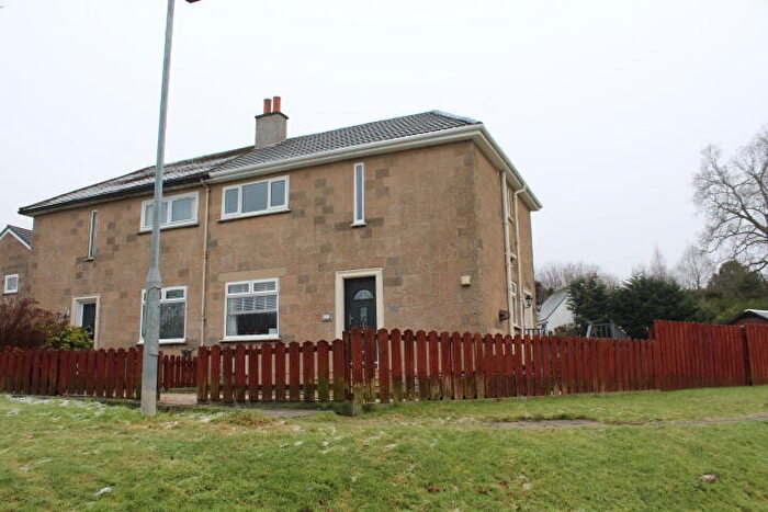 3 Bedroom Semi-Detached House To Rent In Feorlin Way Garelochhead, G84