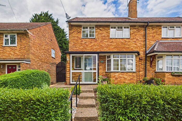 3 Bedroom Semi-Detached House For Sale In Furze Road, Hemel Hempstead, HP1