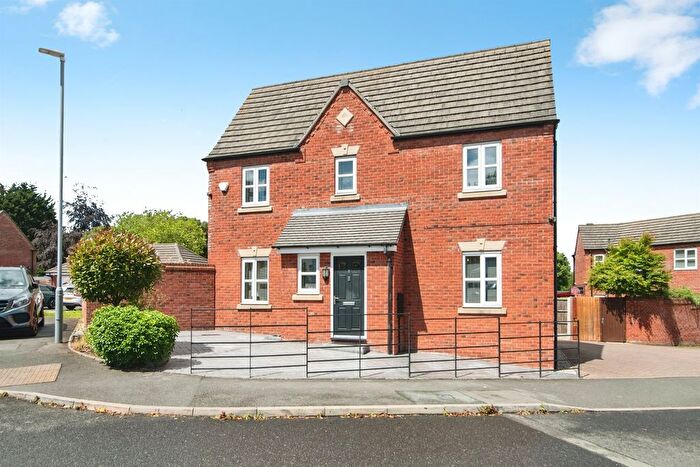 3 Bedroom Detached House For Sale In Guardians Close, Tipton, DY4