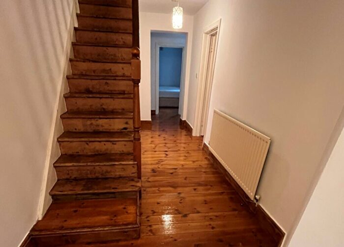 2 Bedroom Apartment To Rent In Claremont Terrace, Spital Tongues, NE2