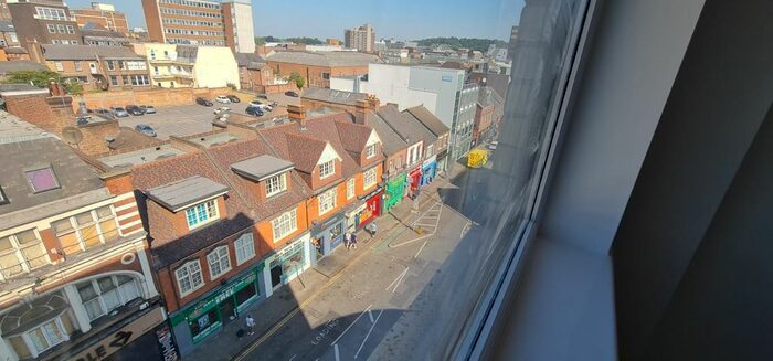 3 Bedroom Flat To Rent In Chapel Street, Luton, LU1