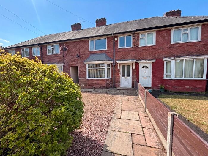 3 Bedroom Terraced House For Sale In Lawton Moor Road, Manchester, M23