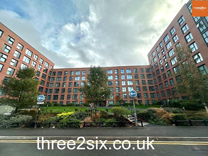 2 Bedroom Flat To Rent In Axium Building, B1
