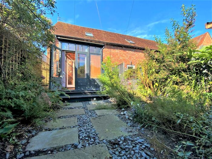 1 Bedroom House To Rent In Wood Street, Wallingford, OX10