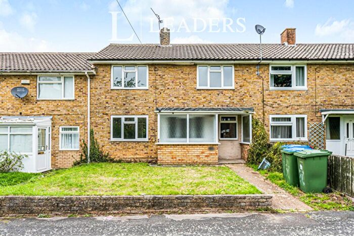 3 Bedroom Terraced House To Rent In Tunstall Road - Southampton -, SO19