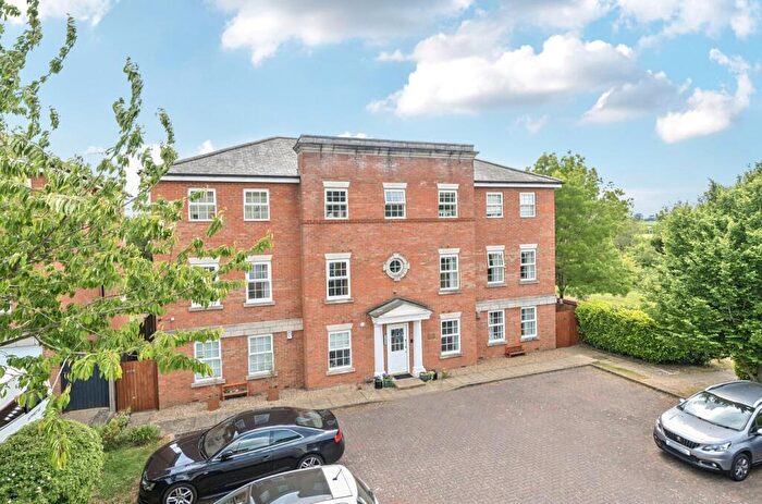 2 Bedroom Flat For Sale In Fusilier Way, Weedon, NN7