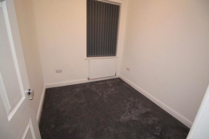 3 Bedroom Terraced House To Rent In Kilnhurst Road, Rawmarsh, S62