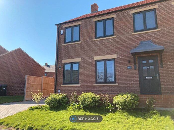 4 Bedroom Semi-Detached House To Rent In Buttercup Lane, Louth, LN11