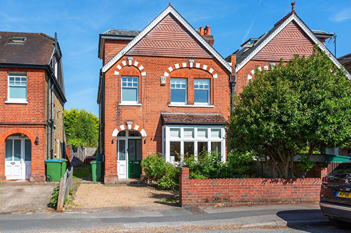 4 Bedroom House For Sale In Angel Road, Thames Ditton, KT7