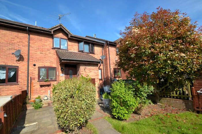 2 Bedroom Terraced House To Rent In Chatfield Drive, Guildford, Surrey, GU4