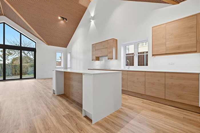 3 Bedroom Detached Bungalow For Sale In Roseacres, Sawbridgeworth, CM21