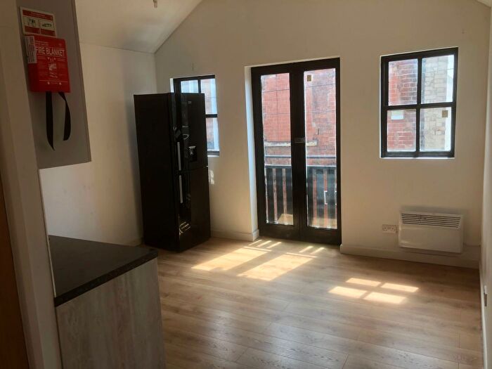 1 Bedroom Flat To Rent In Princess Alley, Wolverhampton, WV1