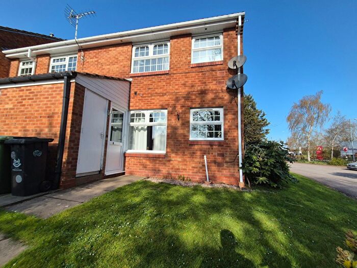 1 Bedroom Flat To Rent In Sudgrove Close, Worcester, WR4