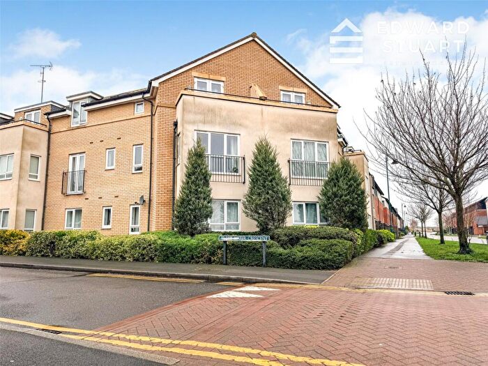 2 Bedroom Apartment For Sale In Mid Water Crescent, Hampton Vale, Peterborough, Cambridgeshire, PE7