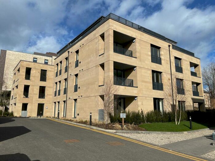 2 Bedroom Flat For Sale In Corstorphine Road, Murrayfield, Edinburgh, EH12