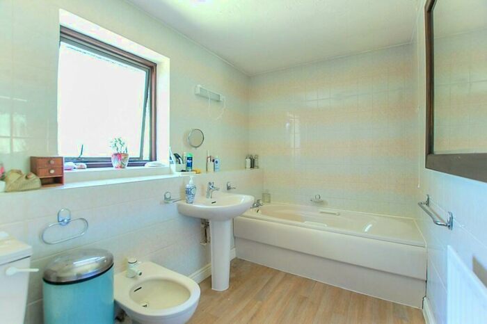 4 Bedroom Detached Bungalow To Rent In Balcarras Retreat, Charlton Kings, Cheltenham, GL53