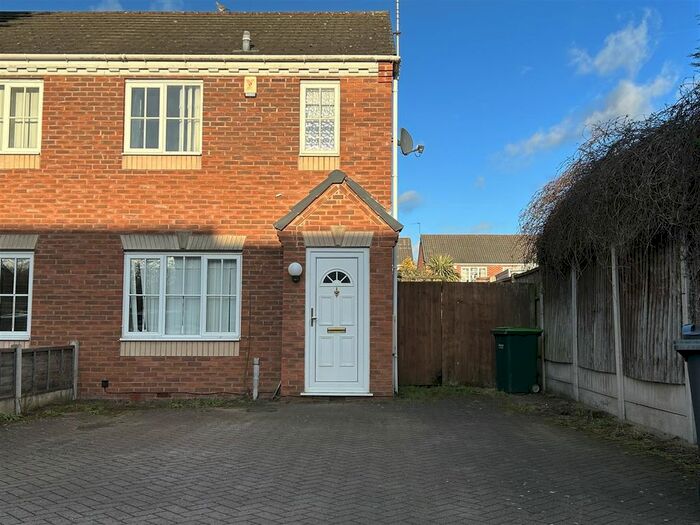 3 Bedroom Property To Rent In Delamere Drive, Walsall, WS5