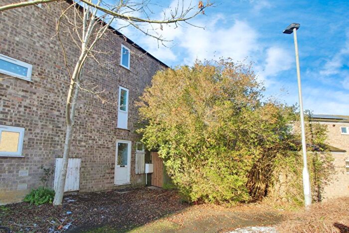 4 Bedroom Town House For Sale In Watergall, Bretton, Peterborough, PE3