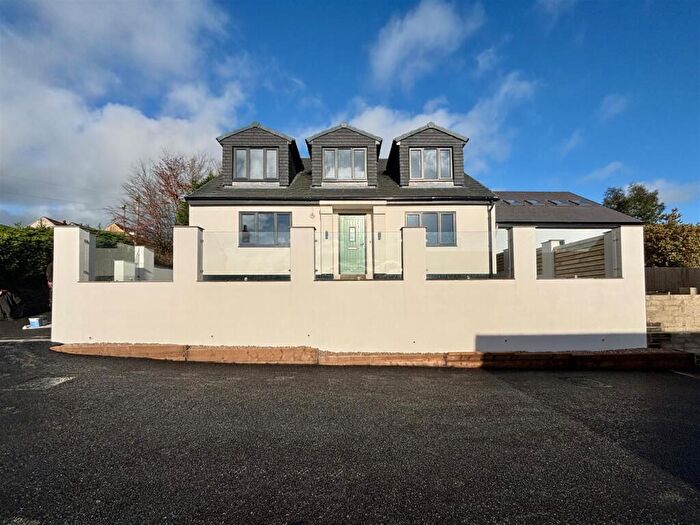 5 Bedroom Detached House For Sale In Thornton Road, Thornton, Bradford, BD13