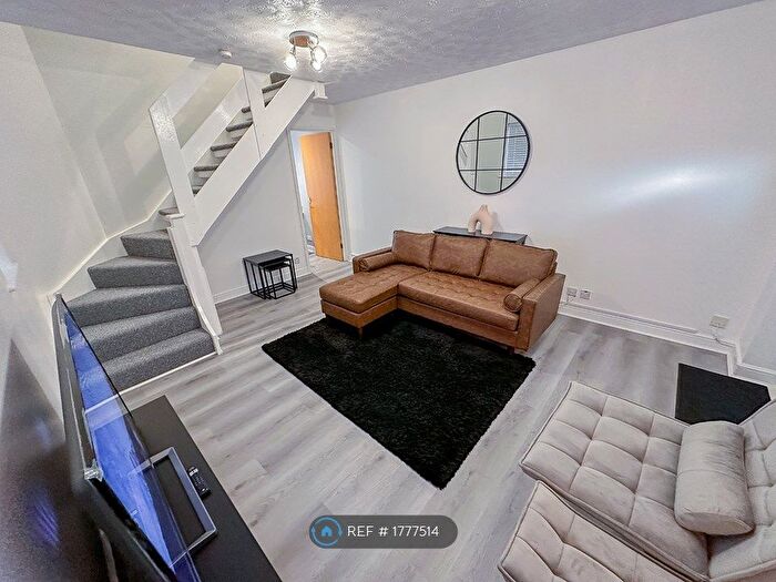 2 Bedroom Semi-Detached House To Rent In Burano Grove, Wavendon Gate, Milton Keynes, MK7