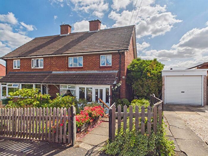3 Bedroom Semi Detached House For Sale In Tudor Road, Bewdley, DY12
