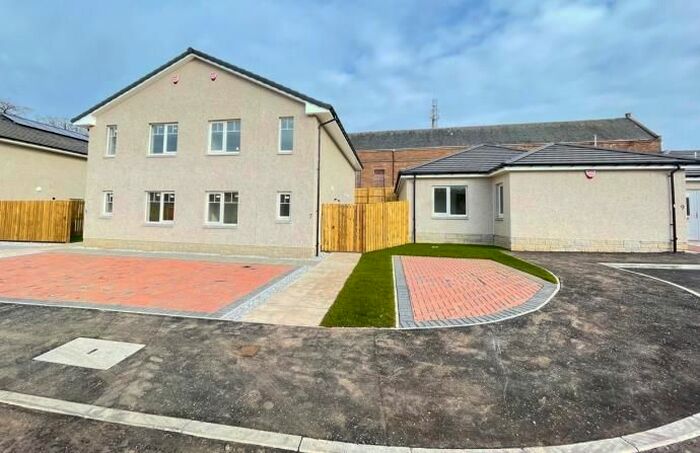 3 Bedroom Semi-Detached House To Rent In Gray Street, Dundee, DD2