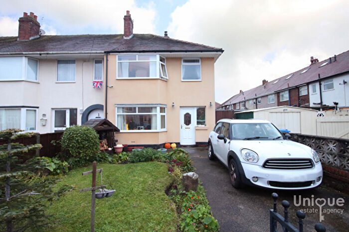 4 Bedroom End Of Terrace House For Sale In Witton Grove, Fleetwood, FY7