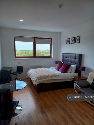 Studio To Rent In Lower Bryan Street, Stoke-On-Trent, ST1