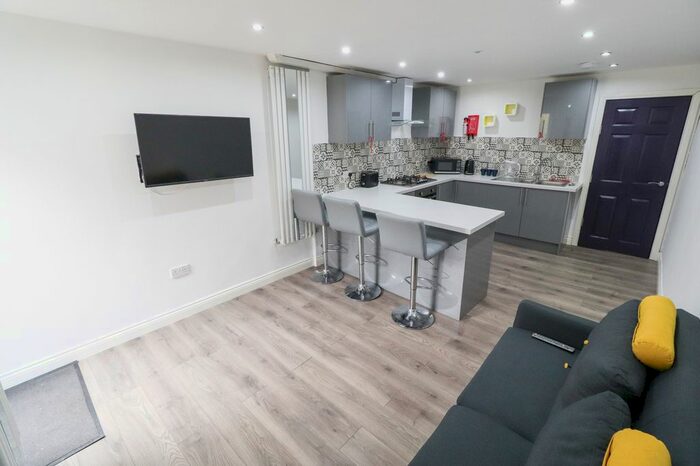 5 Bedroom Terraced House To Rent In Marlborough Road, Stoke, Coventry CV2