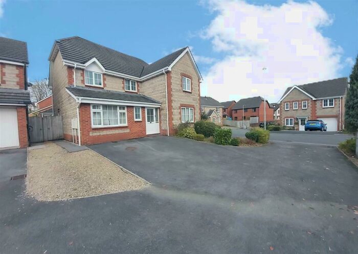 4 Bedroom House To Rent In Masefield Way, Sketty, Swansea, SA2