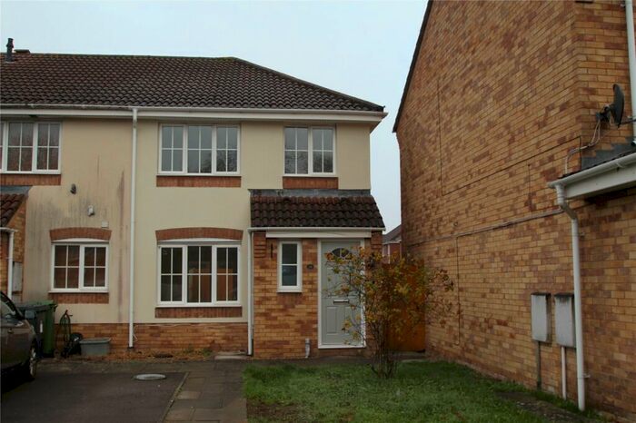 3 Bedroom End Of Terrace House To Rent In Wentworth Crescent, Beggarwood, Basingstoke, RG22